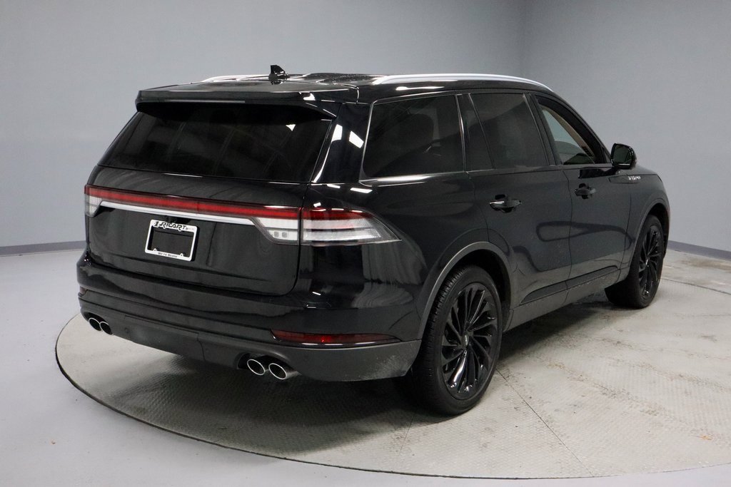 Used 2023 Lincoln Aviator Reserve w/ Class IV Trailer Tow Package image 13