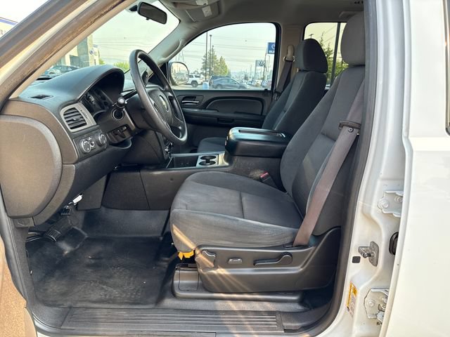 Used 2009 Chevrolet Tahoe 4WD w/ Skid Plate Package image 15