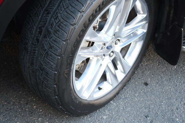 Used 2017 Ford Explorer Limited w/ Equipment Group 301A image 11