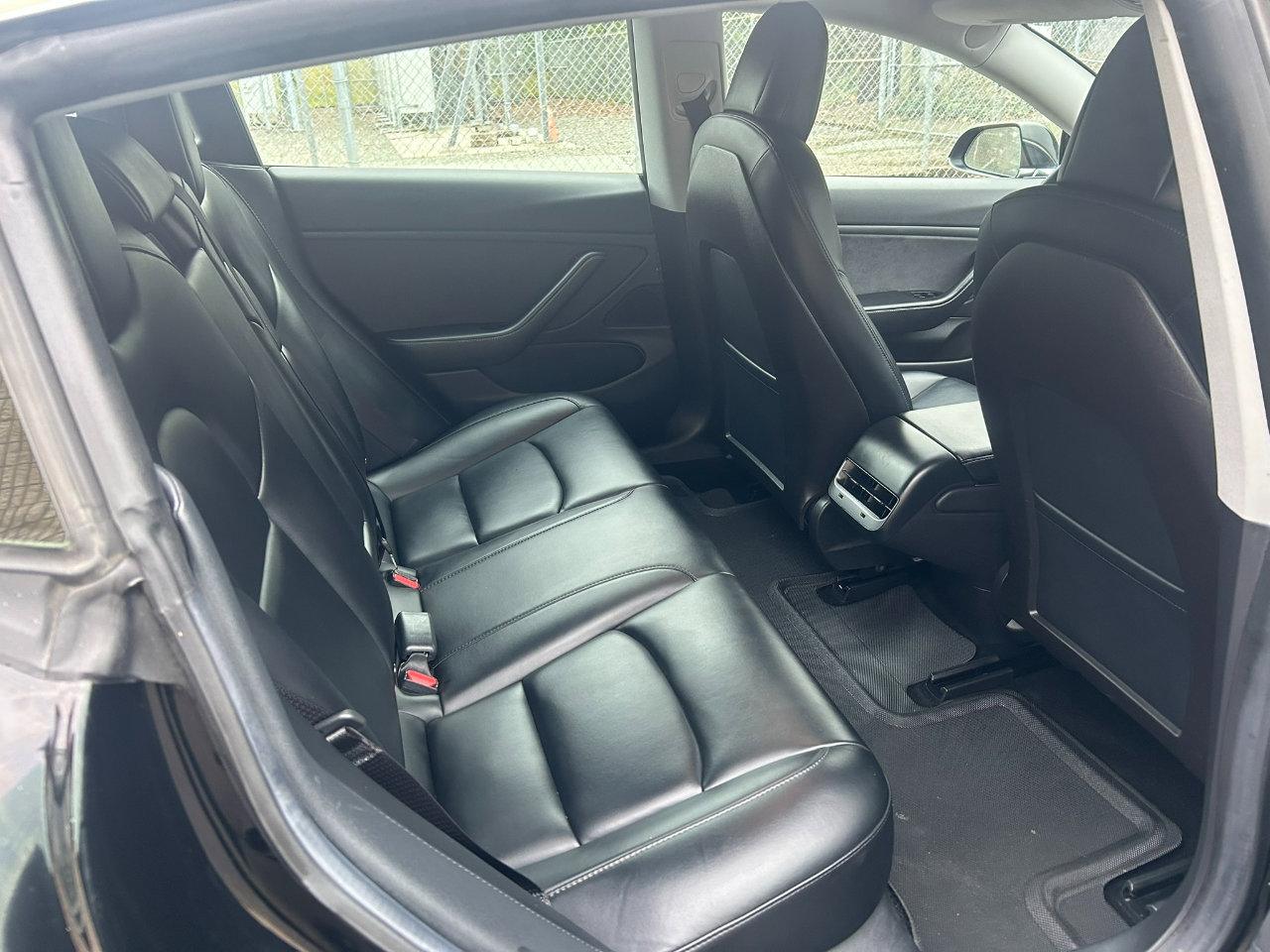 Used 2019 Tesla Model 3 Mid Range image 16