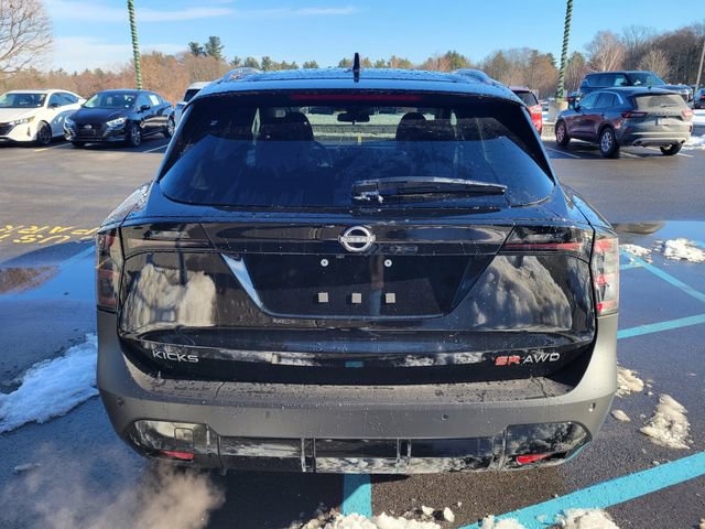 New 2026 Nissan Kicks SR image 5