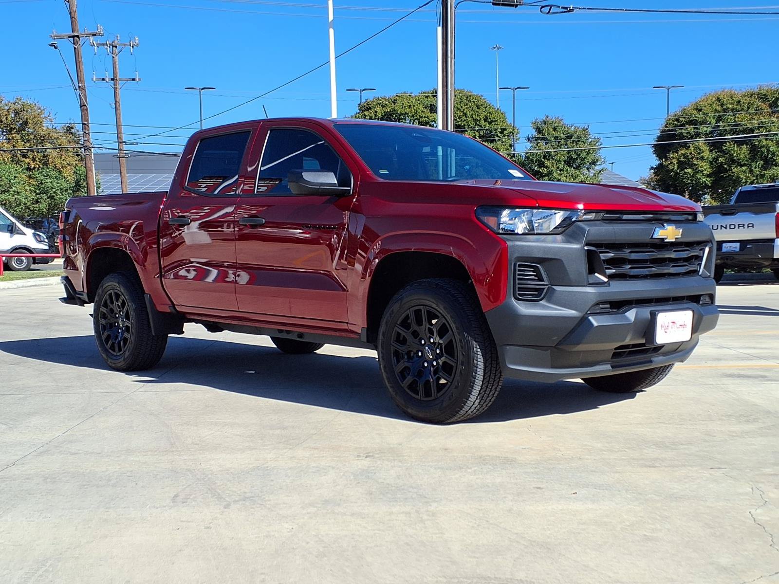 Used 2025 Chevrolet Colorado W/T w/ WT Custom Package RWD image 3