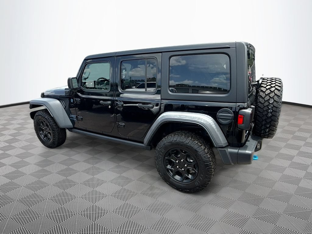 Used 2023 Jeep Wrangler Unlimited w/ Cold Weather Group AWD/4WD image 8