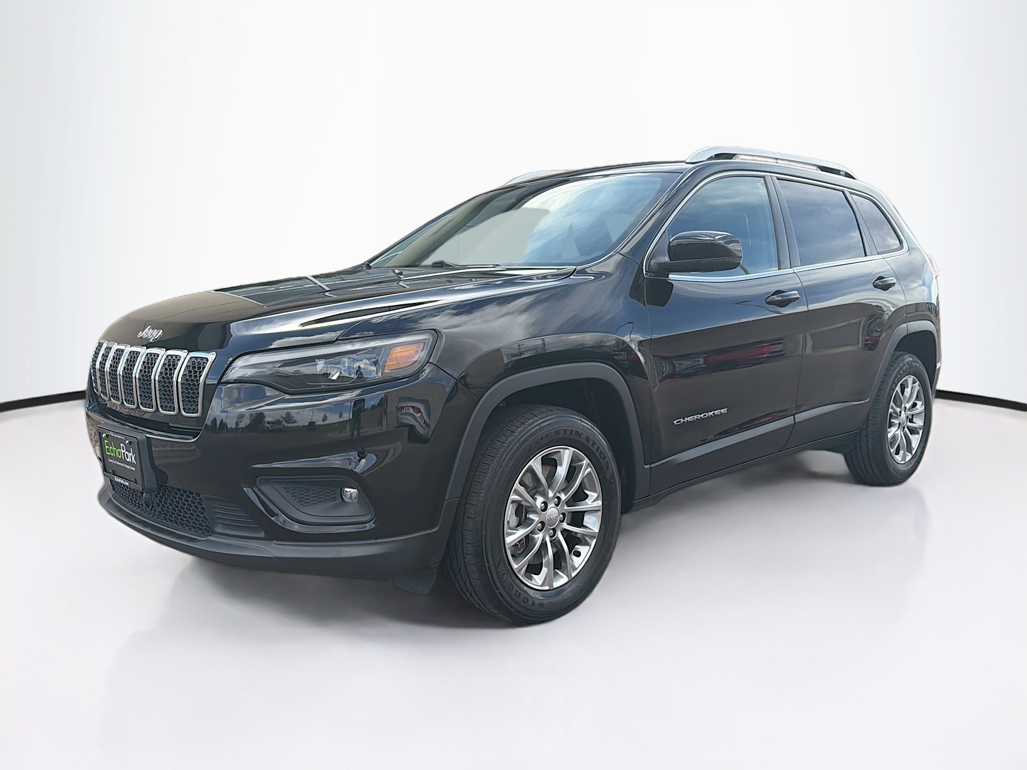 Used 2021 Jeep Cherokee Latitude Lux image 3