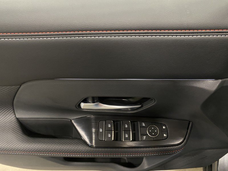 New 2026 Nissan Kicks SR w/ Cold Weather Package FWD image 26
