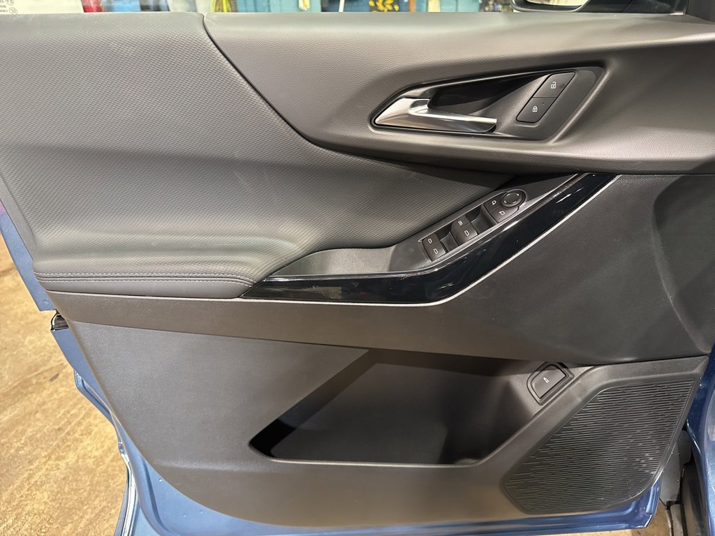 New 2026 Chevrolet Equinox LT w/ Convenience Package II image 20