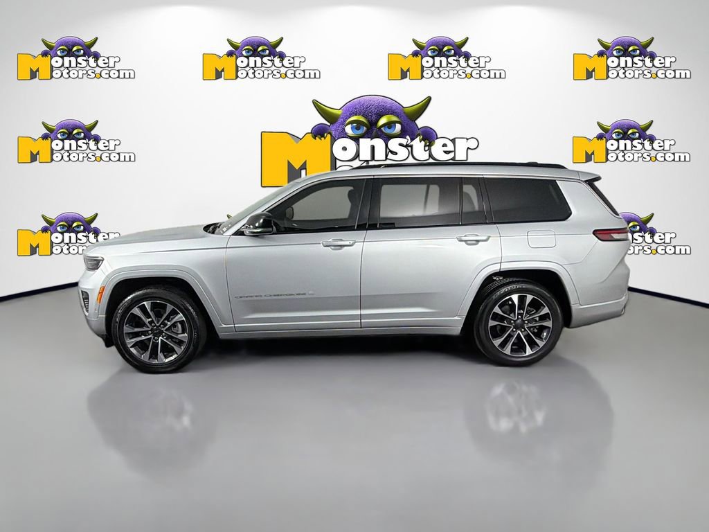 Used 2024 Jeep Grand Cherokee L Overland w/ Trailer Tow Package image 8