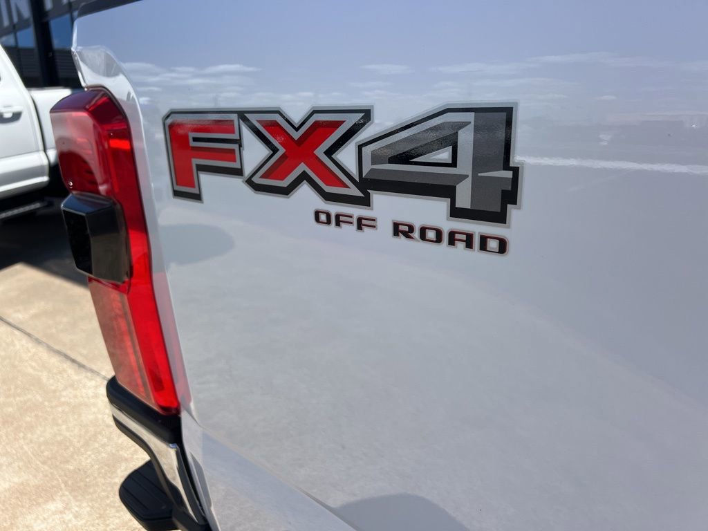 New 2026 Ford F250 Lariat image 9