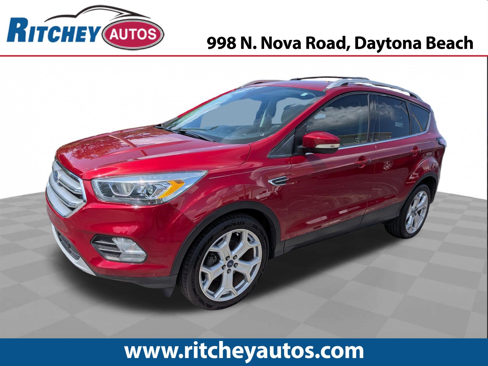 Used 2017 Ford Escape Titanium FWD image 1