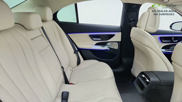 Used 2024 Mercedes-Benz E 350 4MATIC Sedan image 25