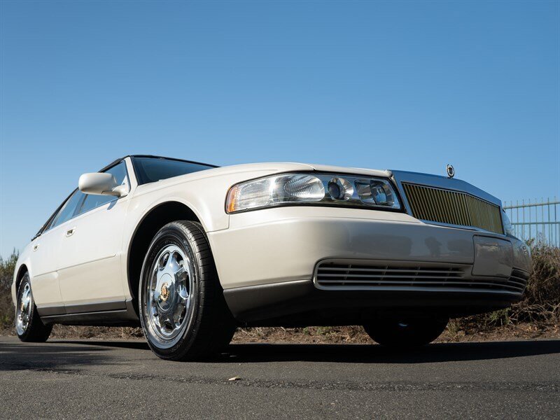 Used 1999 Cadillac Seville SLS w/ Personalization Pkg FWD image 5