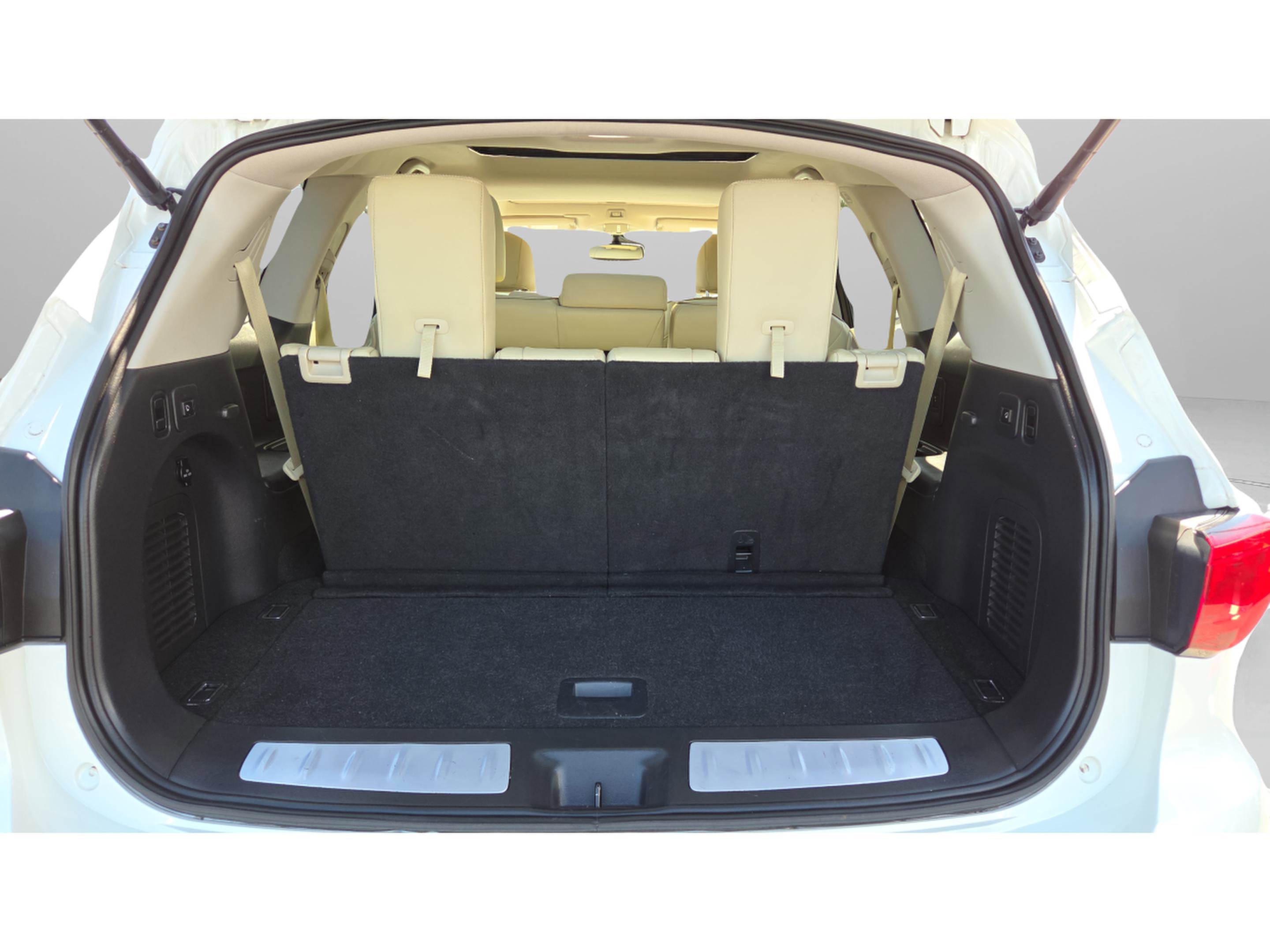 Used 2018 INFINITI QX60 Luxe w/ Deluxe Technology Package image 17