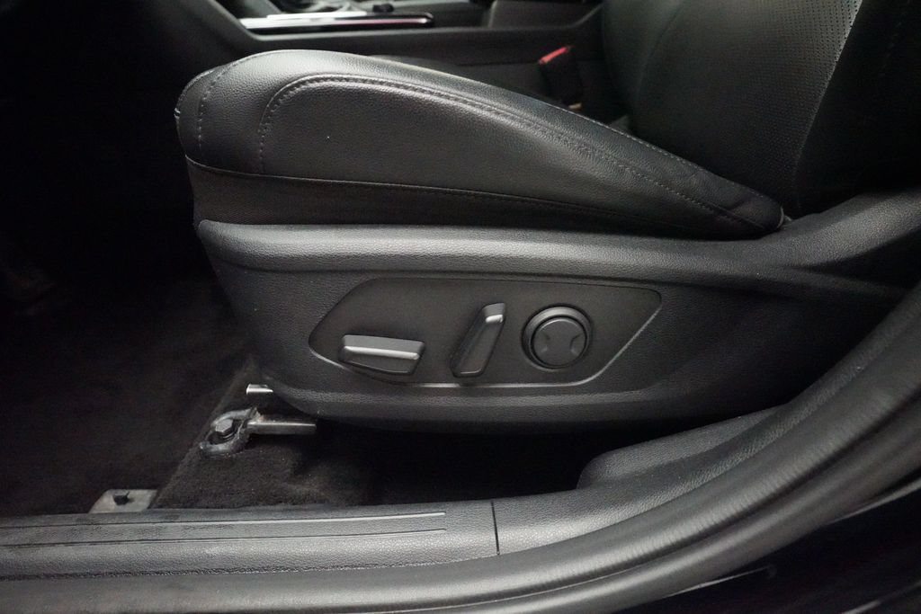 Used 2025 Kia Sportage EX AWD/4WD image 28