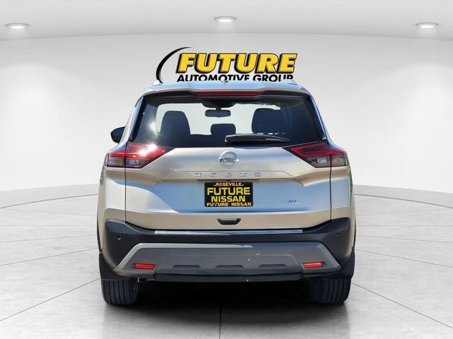 Used 2021 Nissan Rogue SL w/ Premium Package image 8