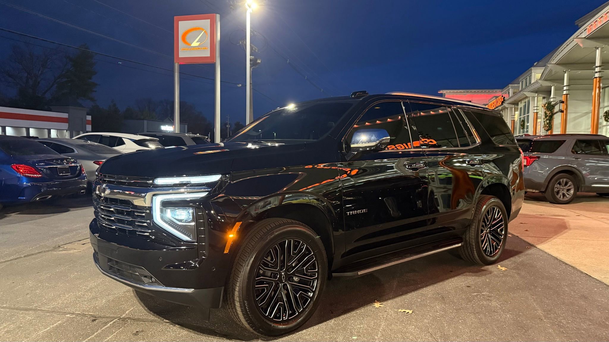 Used 2026 Chevrolet Tahoe Premier w/ Sun And Tow Package image 7