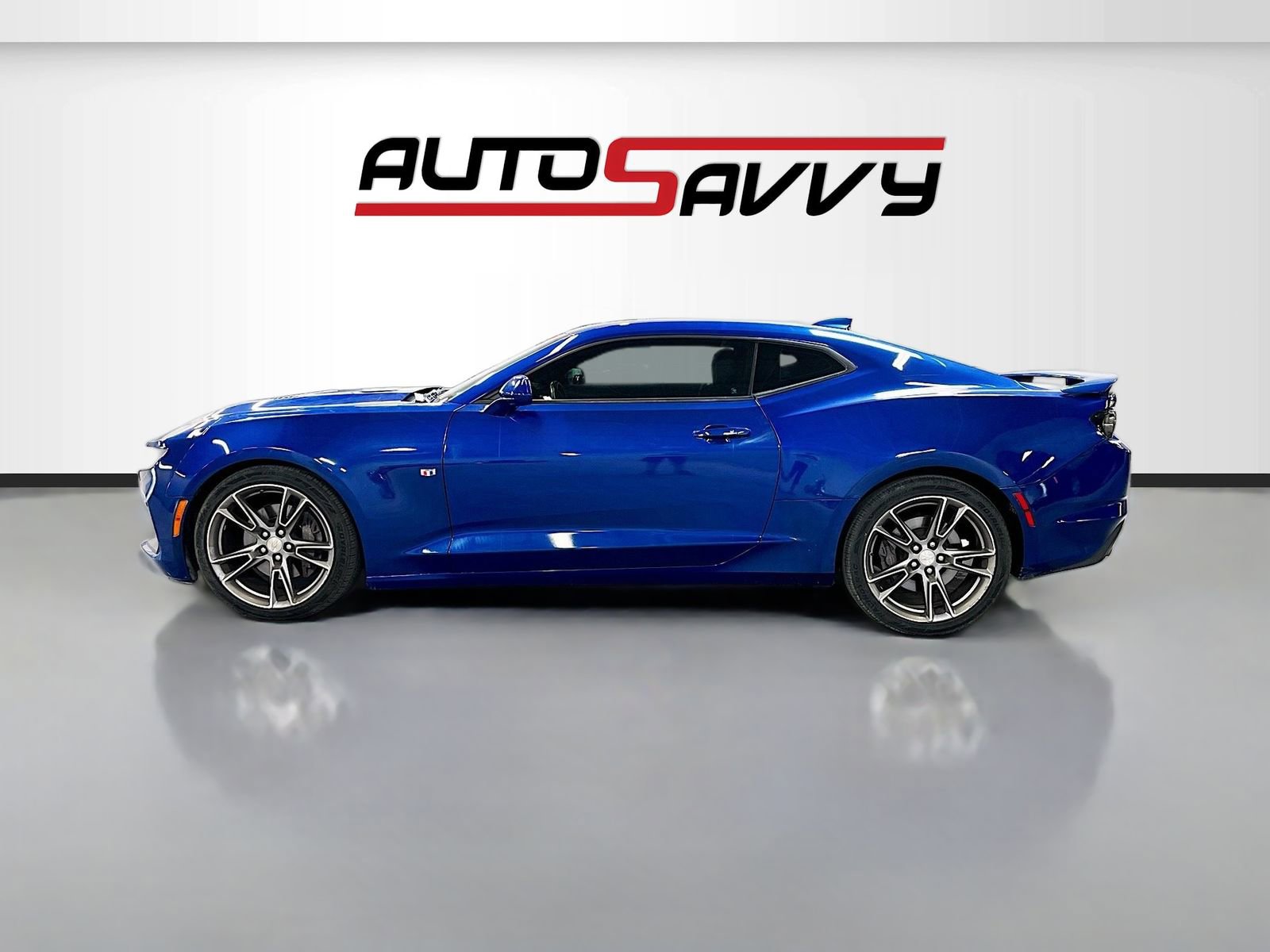 Used 2019 Chevrolet Camaro SS RWD image 4