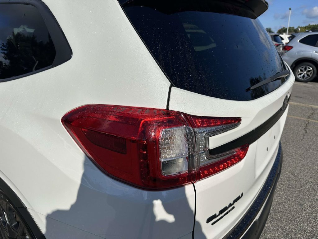 Certified 2023 Subaru Ascent Onyx Edition AWD/4WD image 8