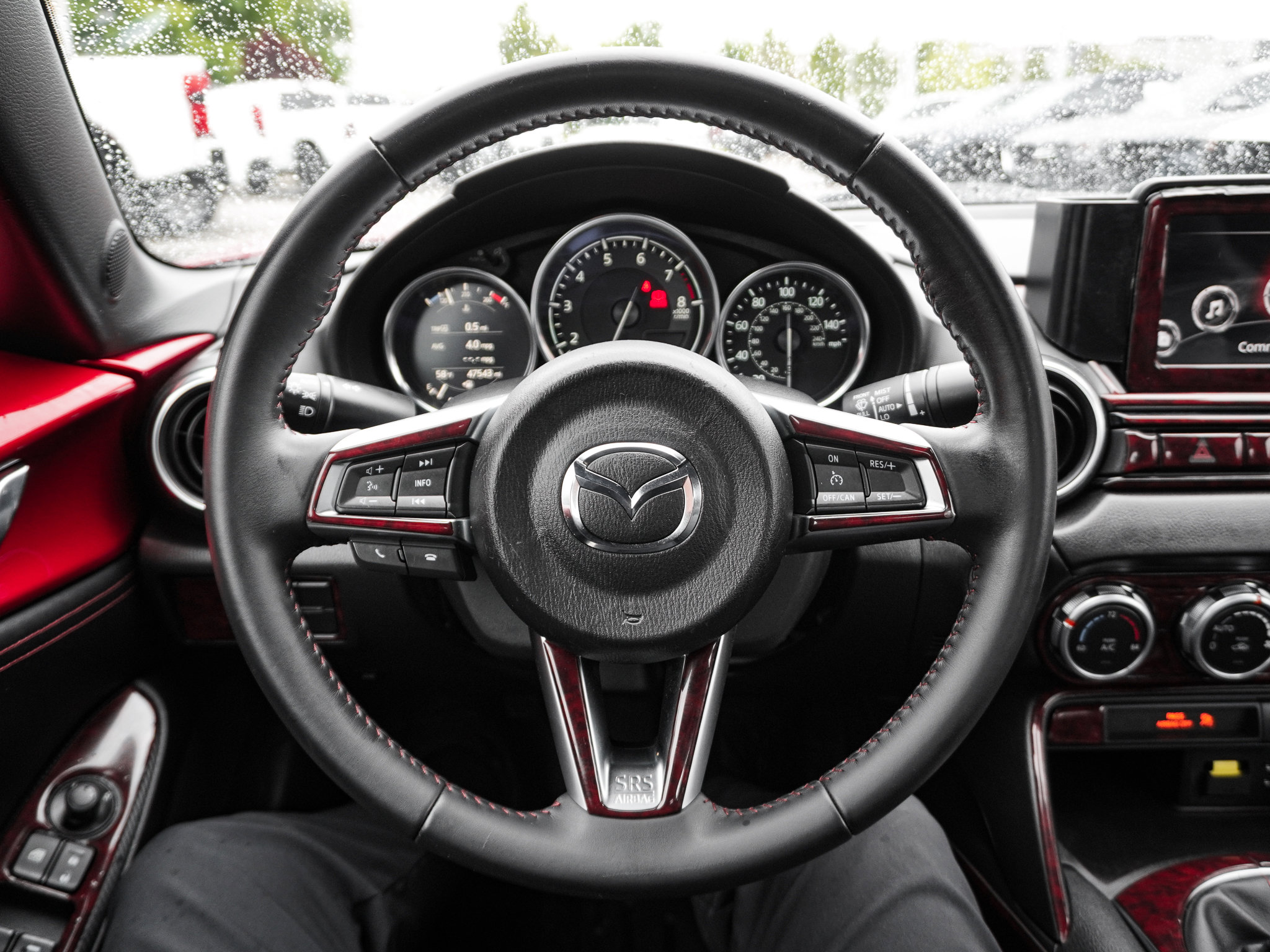 Used 2019 MAZDA MX-5 Miata Grand Touring w/ GT-S Package RWD image 19