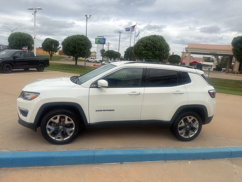 Used 2021 Jeep Compass Limited AWD/4WD image 5