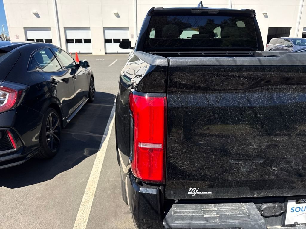 Used 2025 Toyota Tacoma SR5 image 20
