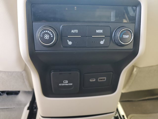 Used 2020 GMC Acadia Denali image 17