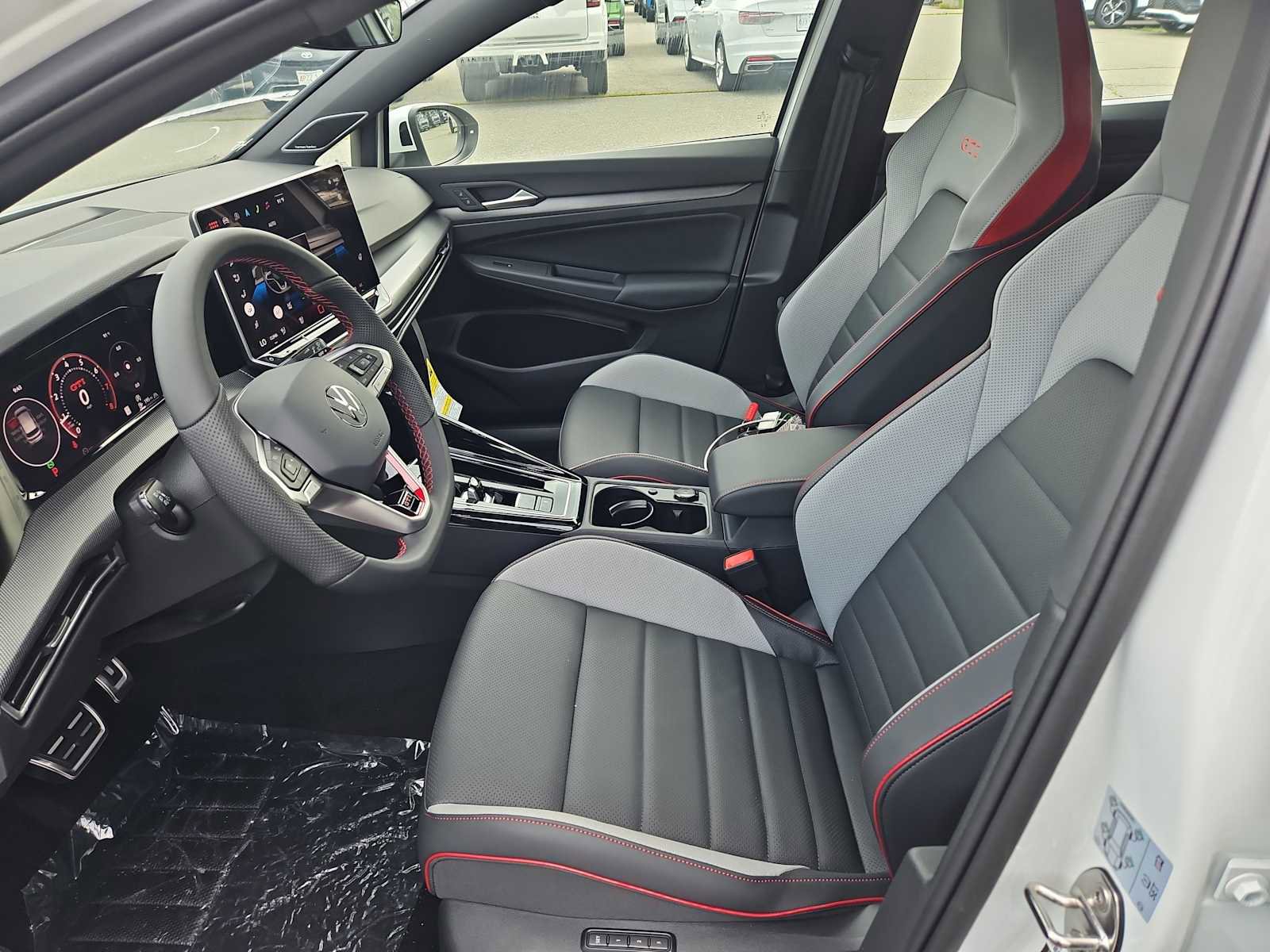 New 2025 Volkswagen GTI SE FWD image 8