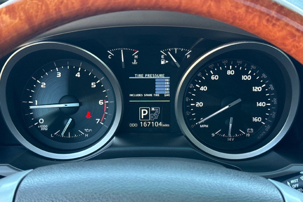 Used 2015 Toyota Land Cruiser AWD/4WD image 29