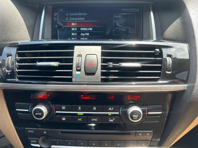 Used 2017 BMW X4 xDrive28i AWD/4WD image 24