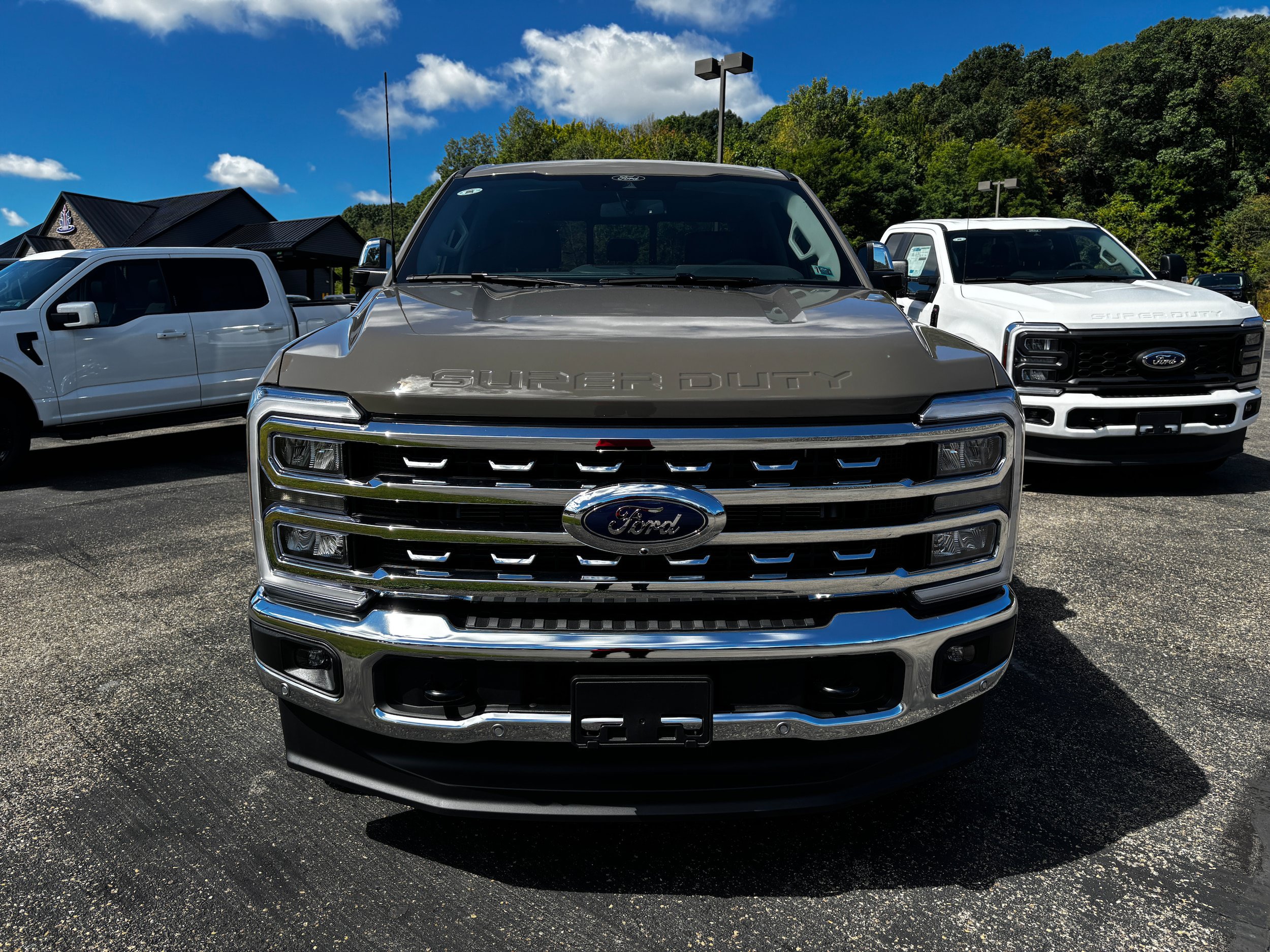 New 2026 Ford F250 Lariat w/ Lariat Premium Package AWD/4WD image 3