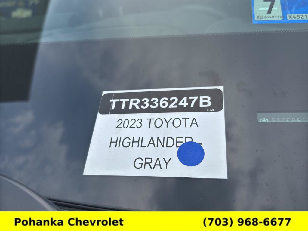 Used 2023 Toyota Highlander Platinum AWD/4WD image 36