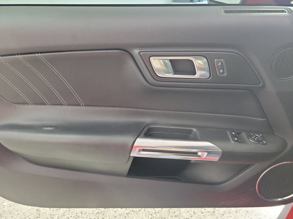 Used 2019 Ford Mustang Premium RWD image 18