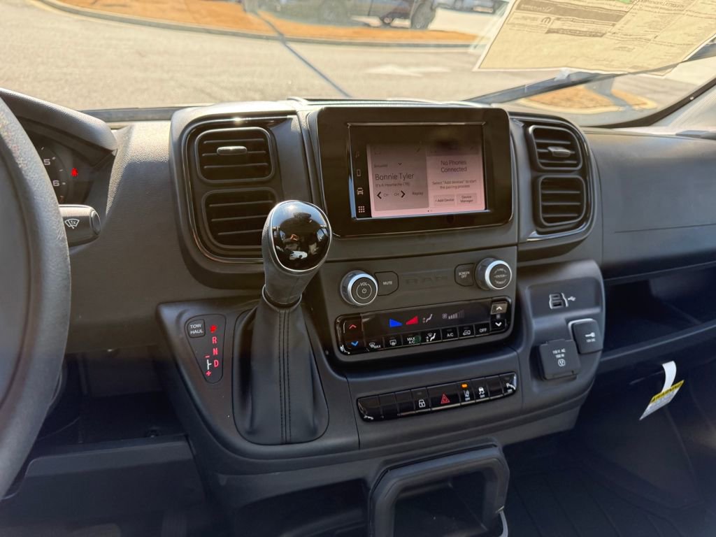 New 2025 RAM ProMaster 1500 w/ Safety Group FWD image 17