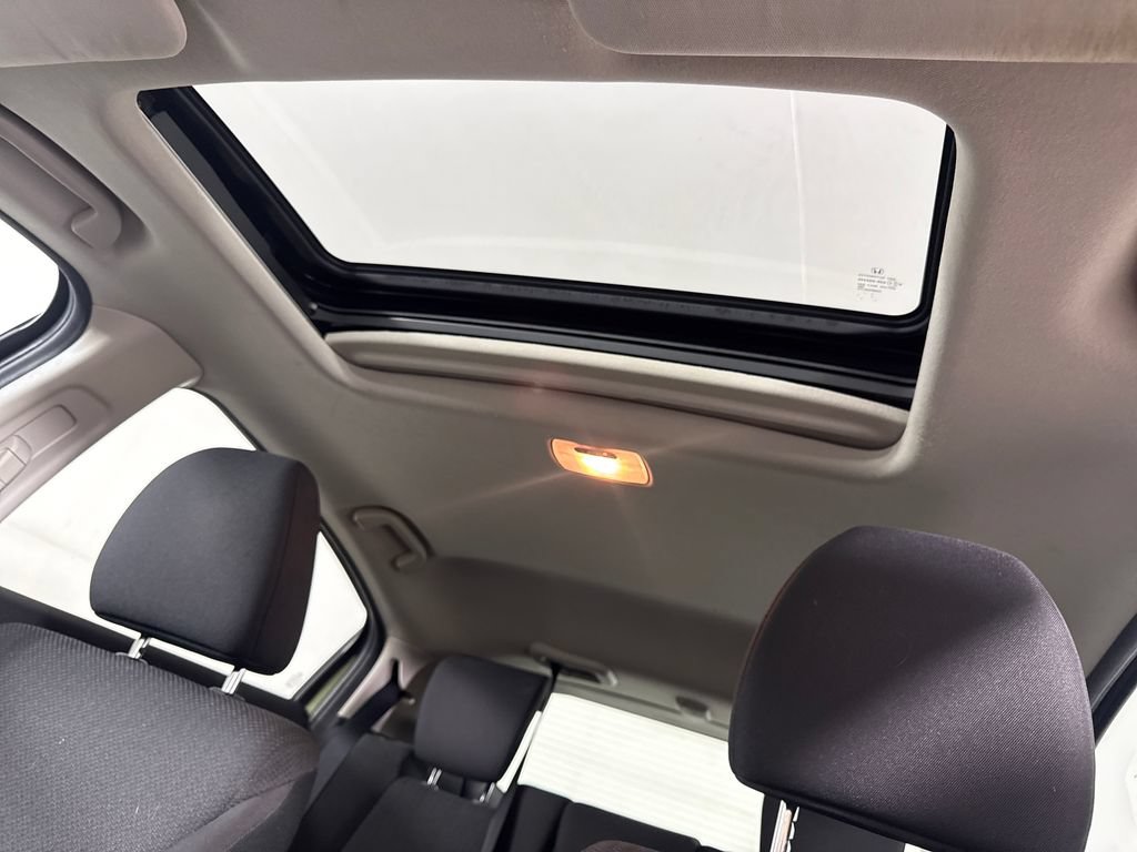 Used 2017 Honda HR-V EX image 19