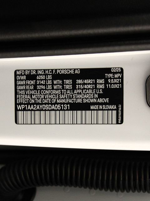 Certified 2025 Porsche Cayenne image 30