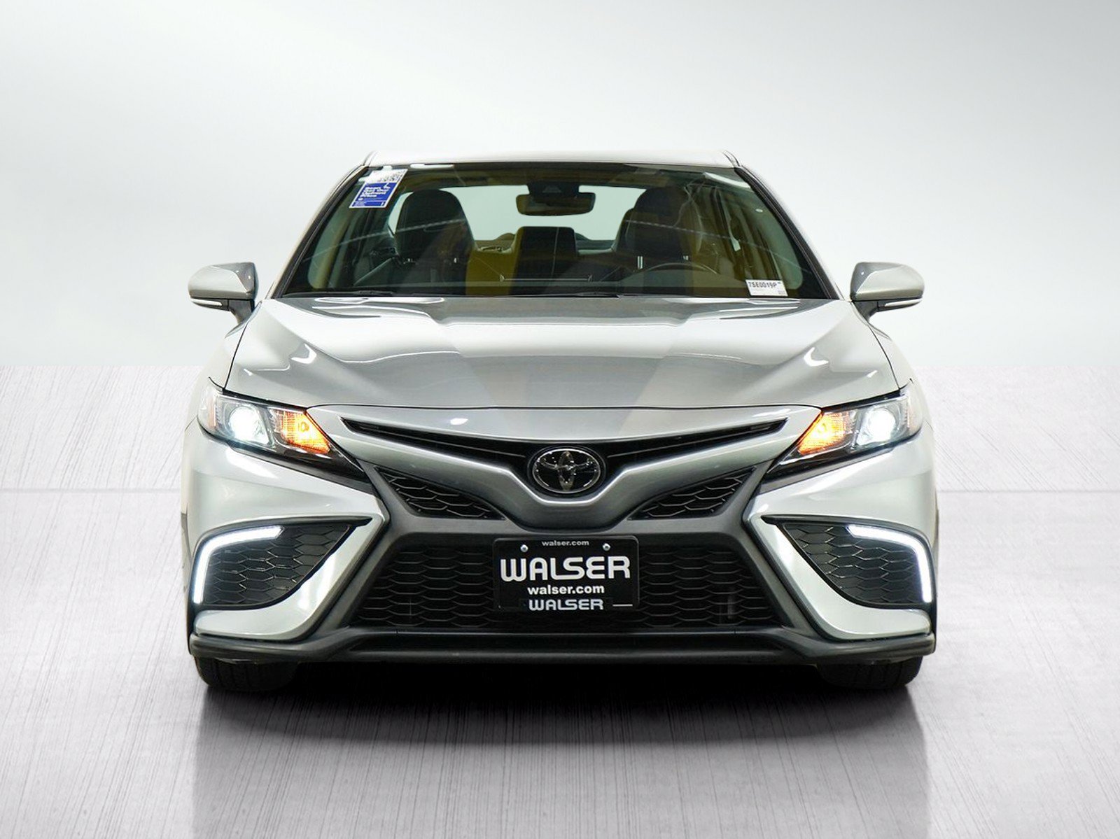 Used 2024 Toyota Camry SE FWD image 8