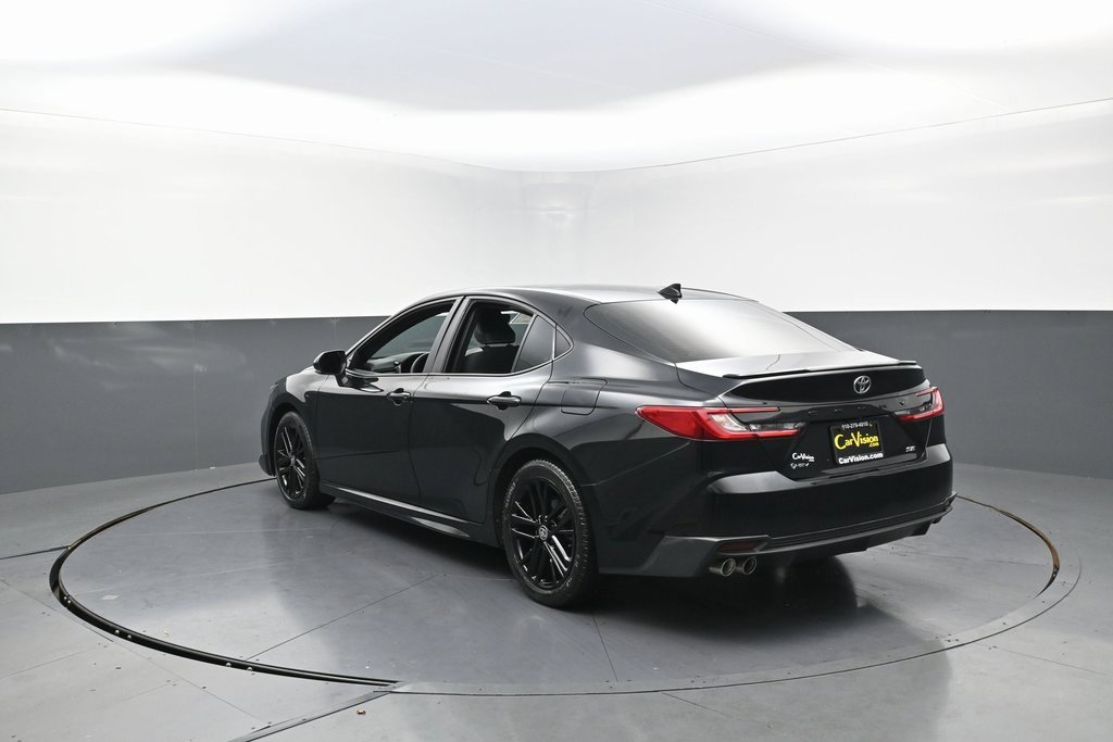 Used 2025 Toyota Camry SE image 48