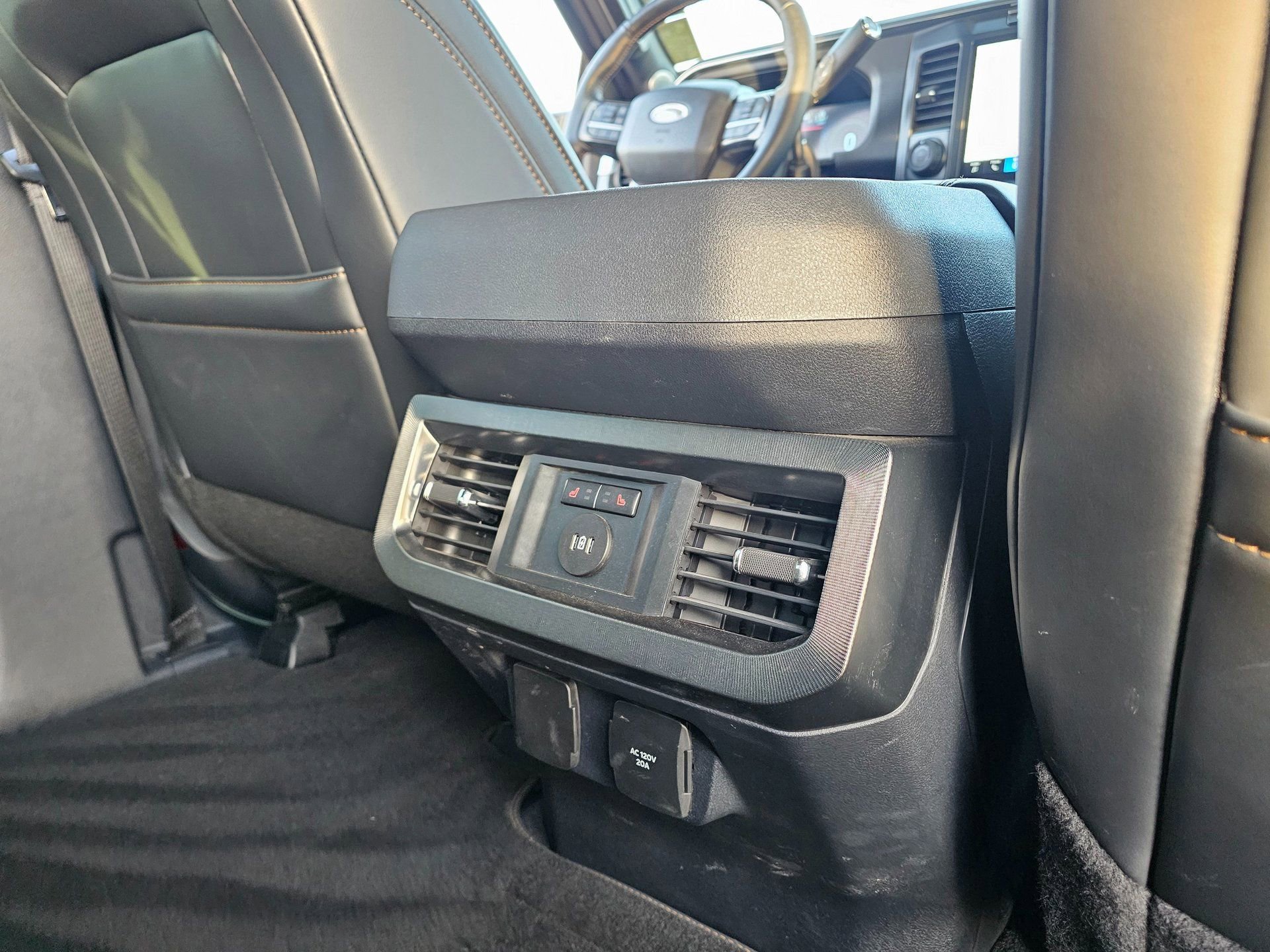 Used 2024 Ford F450 Platinum AWD/4WD image 65