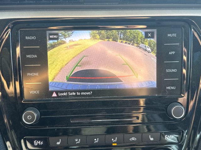 Used 2021 Volkswagen Passat 2.0T SE FWD image 25