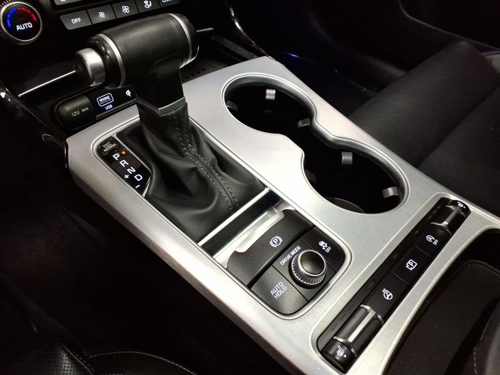 Used 2022 Kia Stinger GT1 image 19