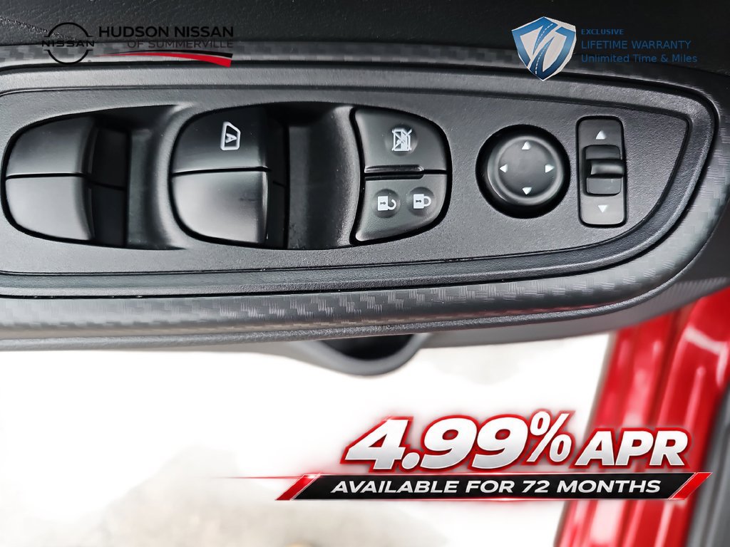 Used 2025 Nissan Versa SV w/ Trunk Package FWD image 28