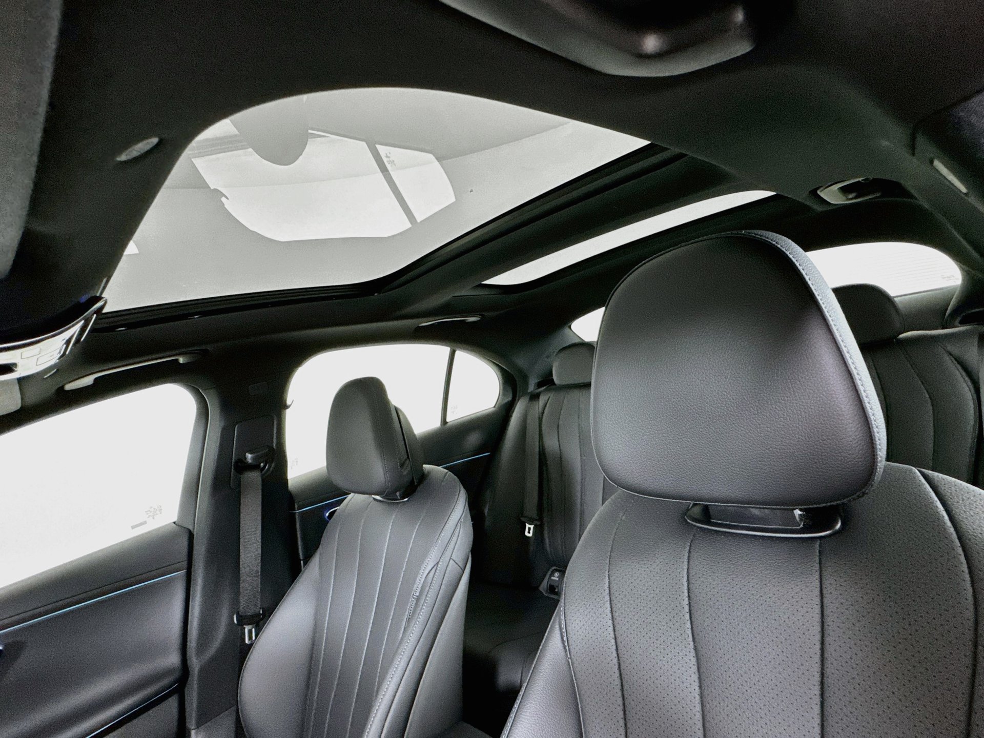 New 2027 Mercedes-Benz E 350 Sedan image 23