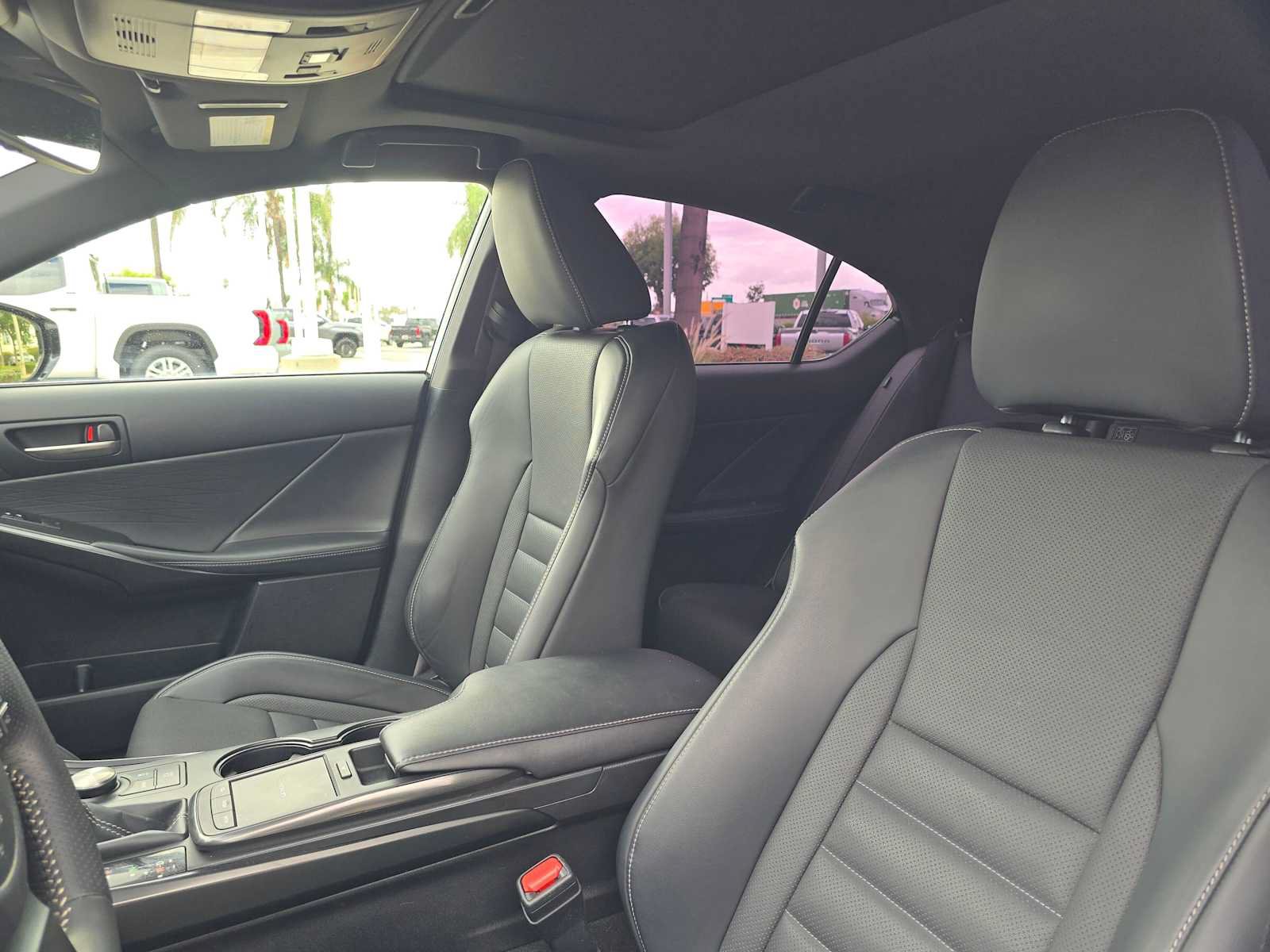 Used 2024 Lexus IS 350 F Sport RWD image 22