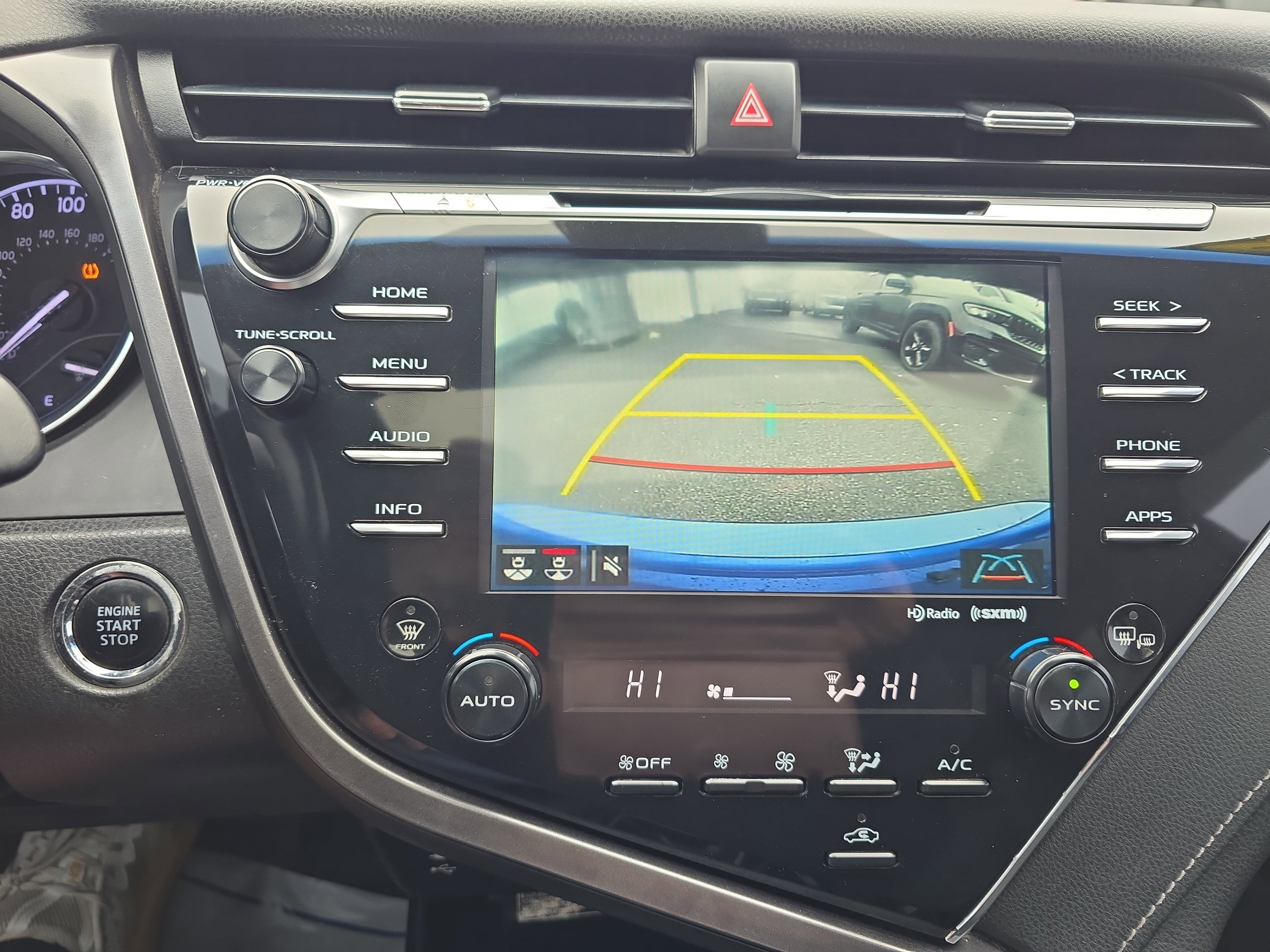 Used 2018 Toyota Camry SE w/ Audio Package image 28