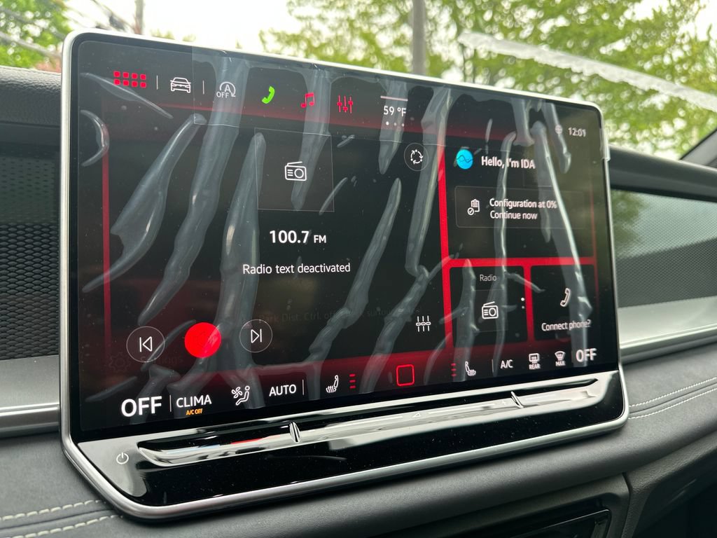 New 2026 Volkswagen Tiguan SE R-Line AWD/4WD image 10