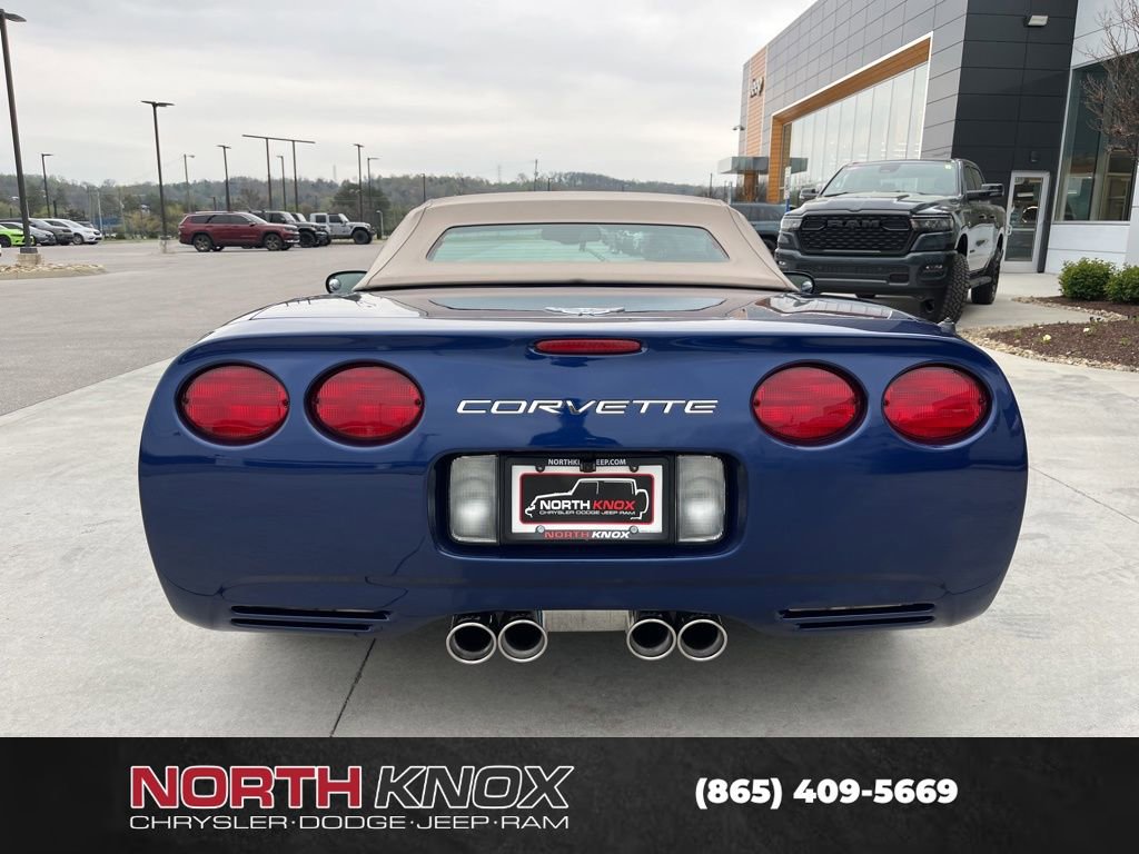 Used 2004 Chevrolet Corvette Convertible w/ Preferred Equipment Group image 15