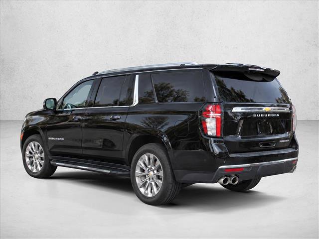 Used 2023 Chevrolet Suburban Premier RWD image 5