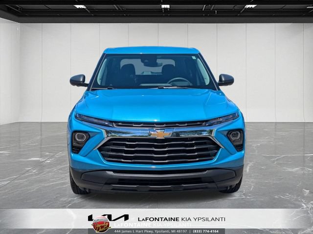 Used 2025 Chevrolet TrailBlazer LS FWD image 8