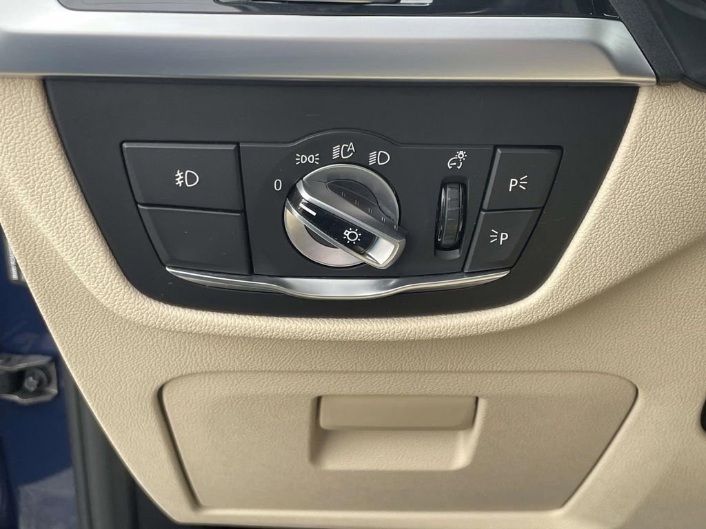 Used 2019 BMW X3 sDrive30i w/ Convenience Package RWD image 19