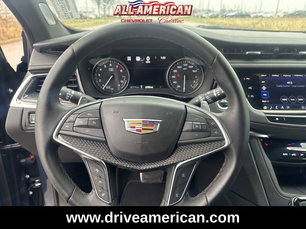 Used 2025 Cadillac XT5 Sportv w/ Technology Package image 12