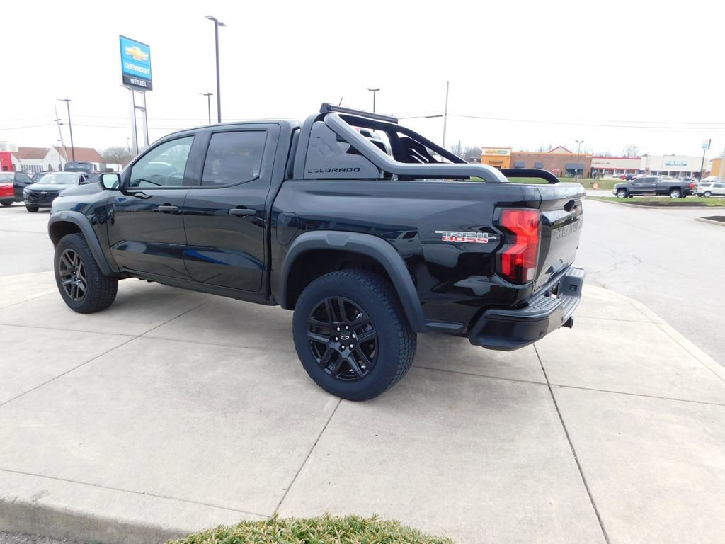 New 2025 Chevrolet Colorado Trail Boss w/ Midnight Edition image 8